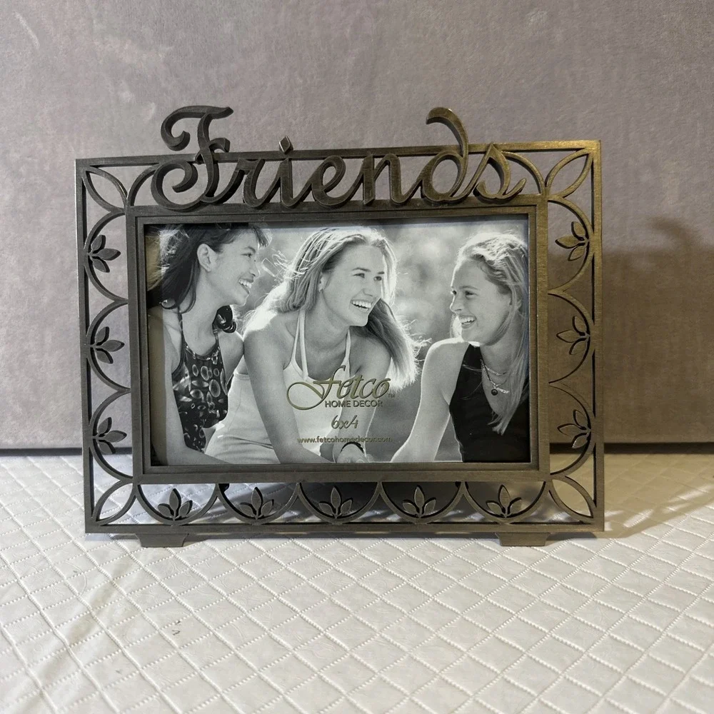 Fetco Metal Photo Frame ,  Friends,  6x4 , New In‎ Box
